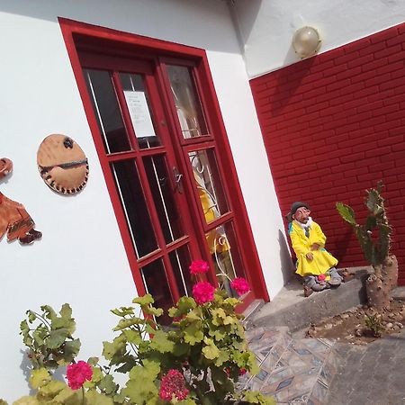 Feathers Inn Guest House 월브스베이 외부 사진